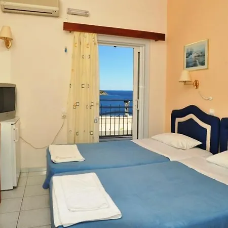 Pergola Ξενοδοχείο 2*